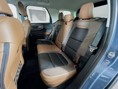 New 2026 Ford Bronco Sport Outer Banks w/ Outer Banks Tech Package+ AWD/4WD image 30