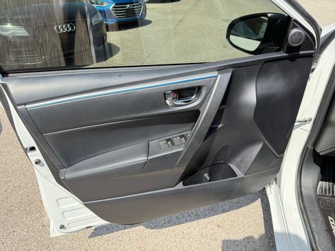 Used 2016 Toyota Corolla S FWD image 28