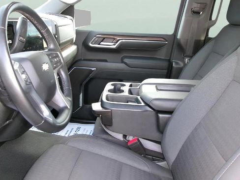 Used 2024 Chevrolet Silverado 1500 LT w/ Protection Package image 13