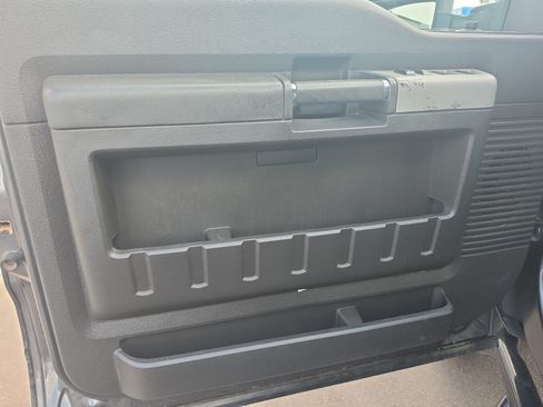 Used 2015 Ford F350 Lariat AWD/4WD image 10