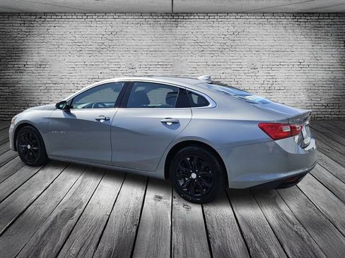 Used 2023 Chevrolet Malibu LT image 3