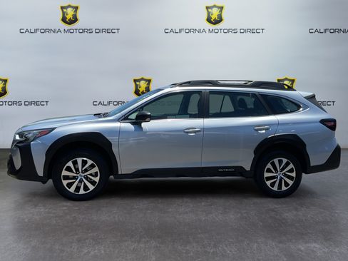 Used 2024 Subaru Outback AWD/4WD image 8