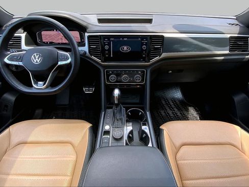 Used 2023 Volkswagen Atlas Cross Sport SEL Premium R-Line AWD/4WD image 18