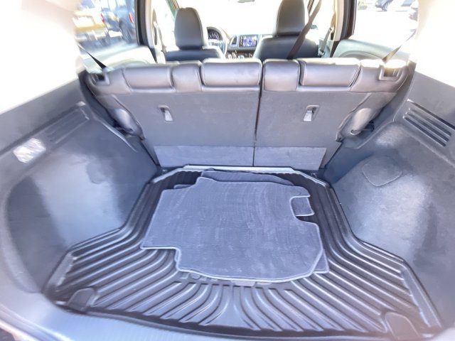 Used 2017 Honda HR-V EX-L image 34