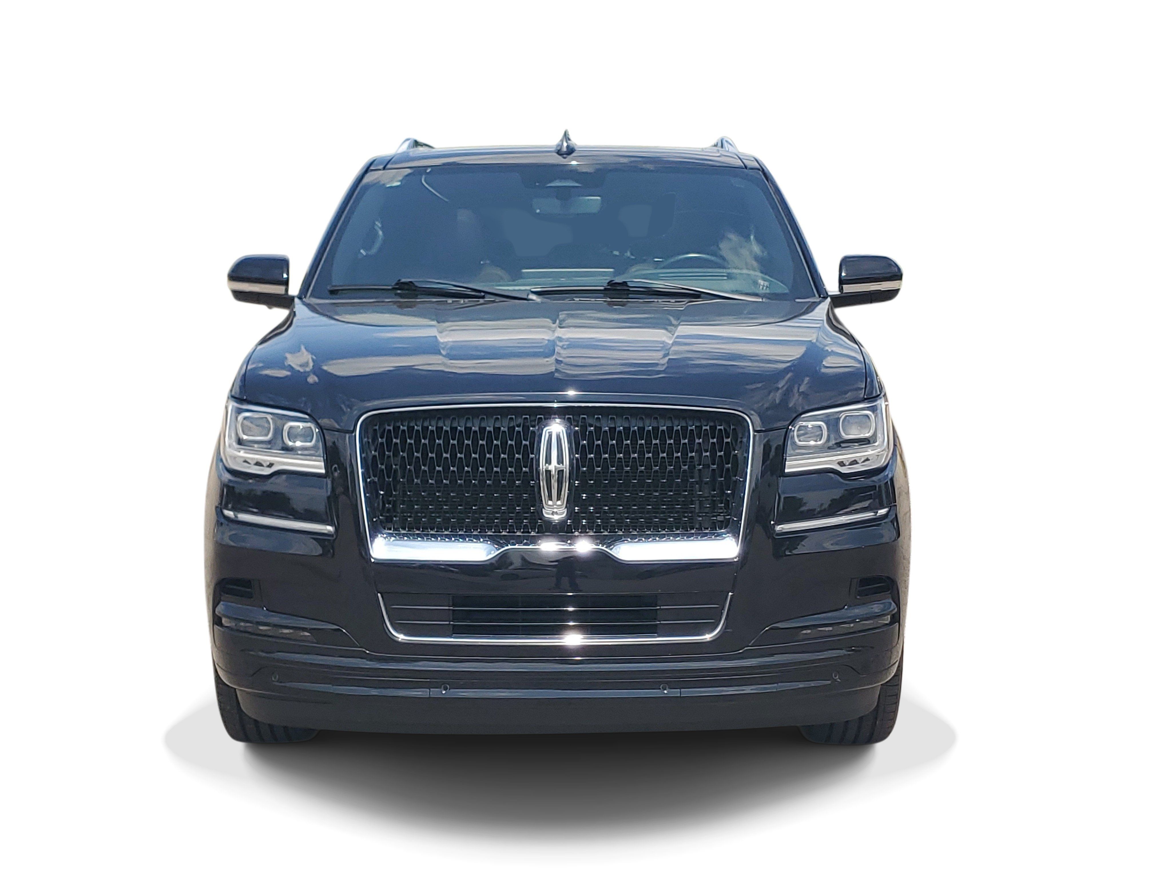 Certified 2023 Lincoln Navigator Reserve AWD/4WD image 2