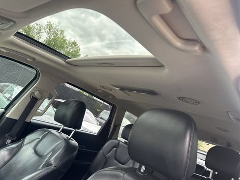 Used 2020 Kia Telluride S AWD/4WD image 14