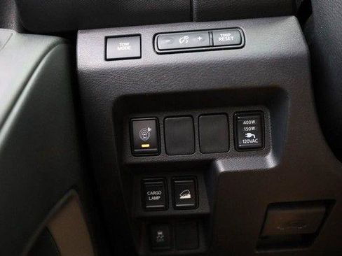 Used 2022 Nissan Frontier SV w/ SV Premium Package AWD/4WD image 19