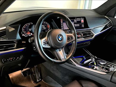 Used 2021 BMW X7 xDrive40i w/ M Sport Package AWD/4WD image 7