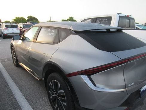 Used 2022 Kia EV6 Wind w/ Wind Technology Package AWD/4WD image 4