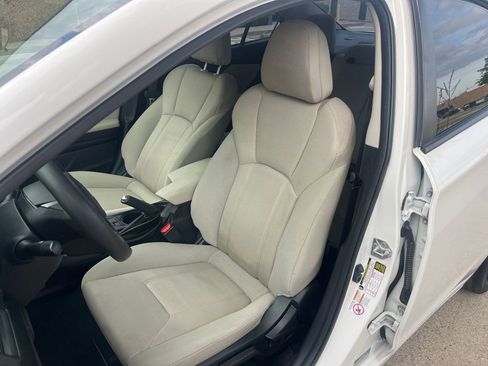 Used 2019 Subaru Impreza 2.0i AWD/4WD image 14