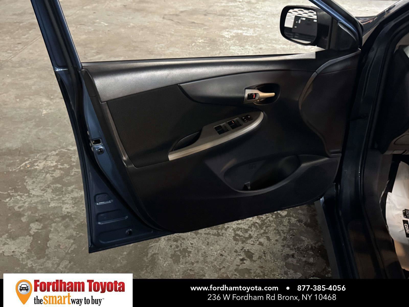 Used 2013 Toyota Corolla S w/ Premium Pkg FWD image 15