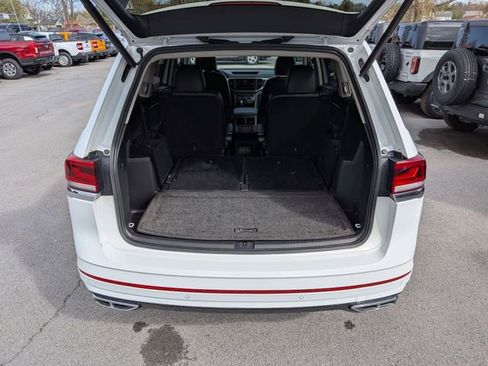 Used 2021 Volkswagen Atlas SE image 18
