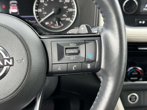 Used 2023 Nissan Rogue SL w/ SL Premium Package AWD/4WD image 10
