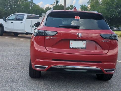 New 2025 Buick Envision Avenir image 7