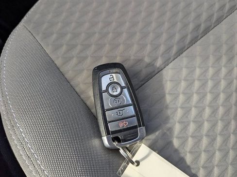 Used 2022 Ford Escape SE w/ Convenience Package image 38