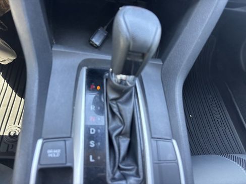 Used 2020 Honda Civic LX image 28