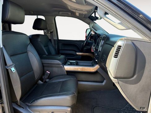 Used 2019 Chevrolet Silverado 3500 LTZ w/ Duramax Plus Package image 10
