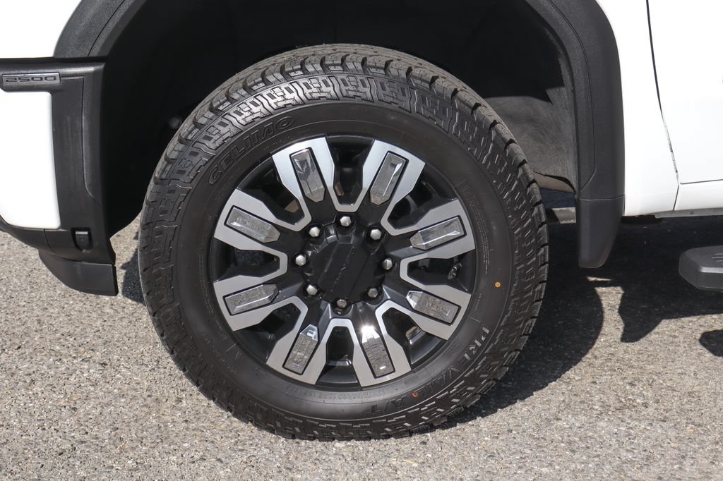 Used 2024 GMC Sierra 2500 Denali w/ Denali Reserve Package AWD/4WD image 53