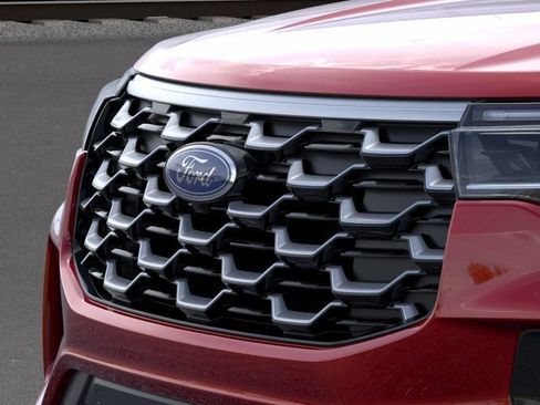New 2026 Ford Explorer Platinum w/ LUX Leather Package AWD/4WD image 19