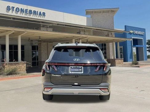 Used 2025 Hyundai Tucson SEL FWD image 6