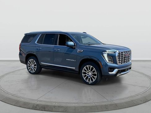 New 2026 GMC Yukon Denali w/ Denali Reserve Package AWD/4WD image 2