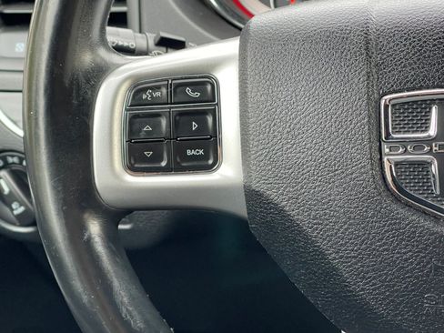 Used 2018 Dodge Grand Caravan GT FWD image 29