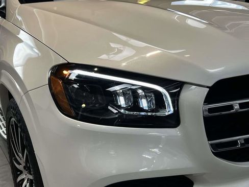 Certified 2023 Mercedes-Benz GLS 450 4MATIC image 9