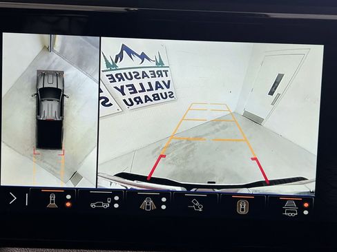 Used 2024 GMC Sierra 3500 AT4 w/ AT4 Preferred Package image 17