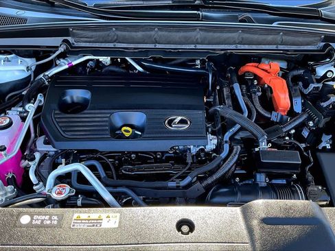 Used 2024 Lexus RX 450h Luxury w/ Convenience Package image 30