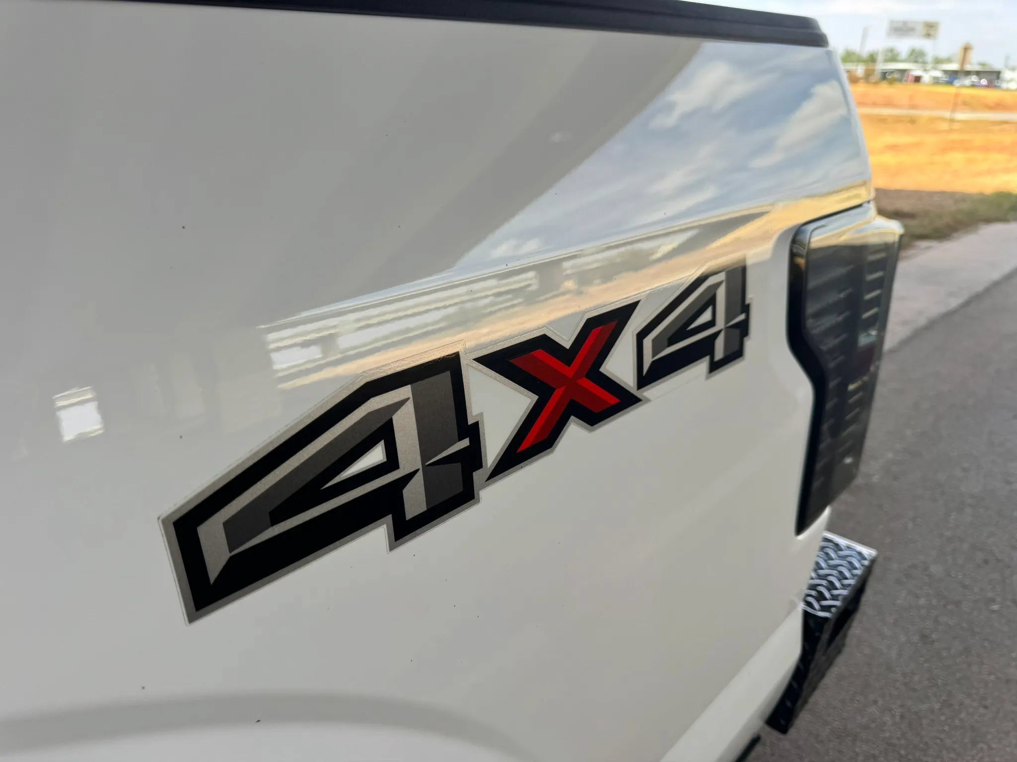 Used 2019 Ford F150 Lariat AWD/4WD image 25