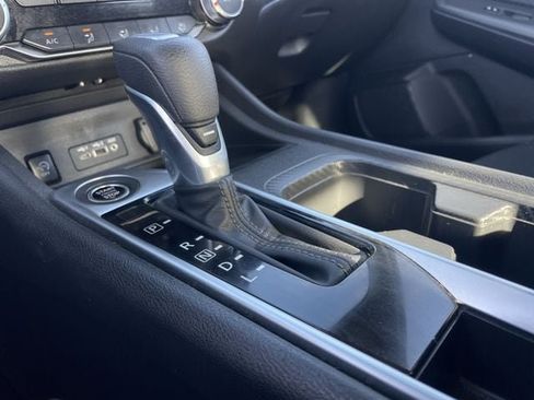 Used 2025 Nissan Sentra SV FWD image 20