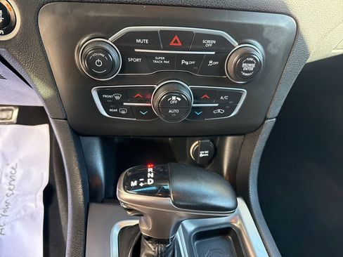 Used 2022 Dodge Charger R/T image 15