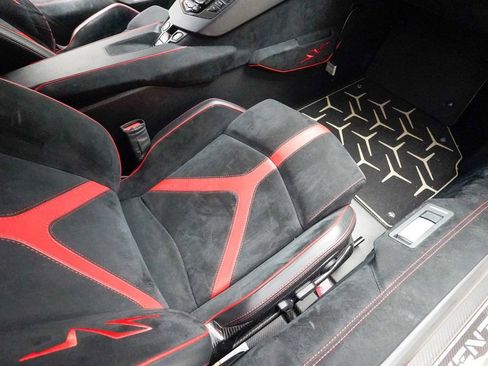 Used 2016 Lamborghini Aventador LP 750-4 Superveloce image 78