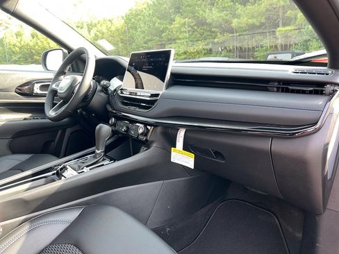 New 2026 Jeep Compass Latitude image 24