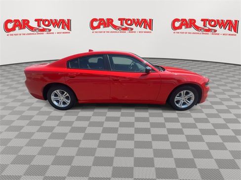 Used 2023 Dodge Charger SXT image 9