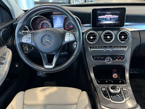 Used 2017 Mercedes-Benz C 300 Sedan image 31