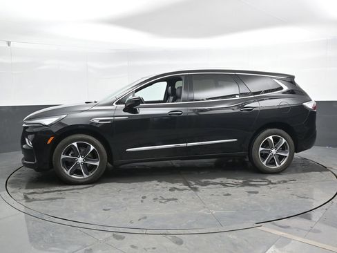 Used 2022 Buick Enclave Essence w/ Experience Buick Package image 9