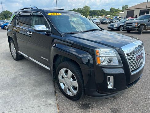 Used 2014 GMC Terrain Denali w/ LPO, Protection Package AWD/4WD image 5