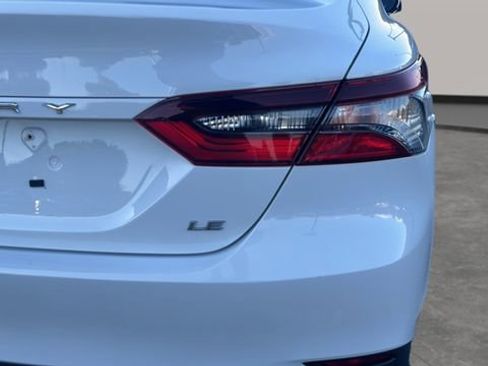 Used 2022 Toyota Camry LE image 51