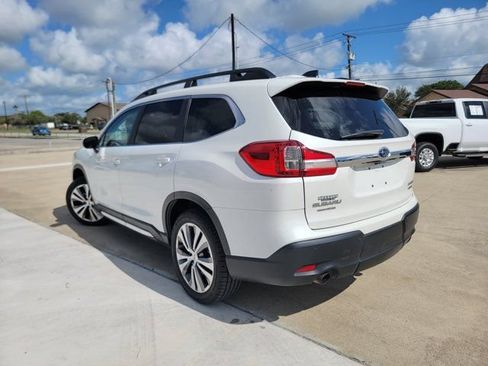 Used 2022 Subaru Ascent Limited AWD/4WD image 5
