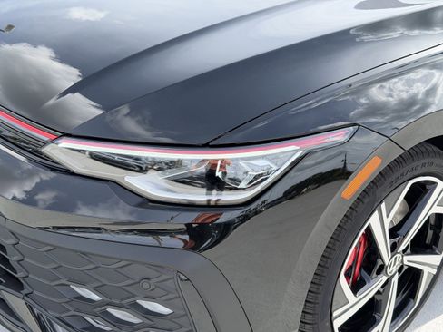 New 2026 Volkswagen GTI SE FWD image 8