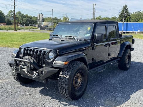 Used 2021 Jeep Gladiator Sport w/ Quick Order Package 24Q 80Th AWD/4WD image 27