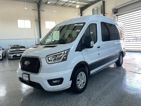 Used 2023 Ford Transit 350 XLT RWD image 3