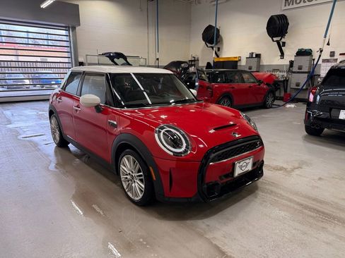Certified 2023 MINI Cooper S image 7