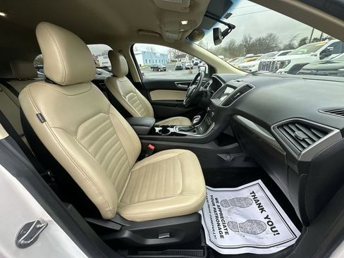 Used 2018 Ford Edge SEL w/ Equipment Group 201A image 24