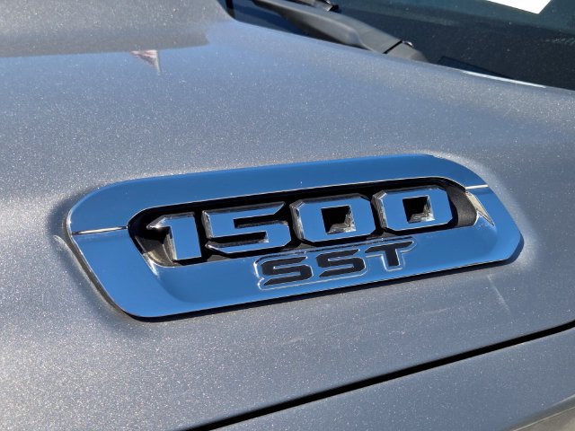 Certified 2025 RAM 1500 Big Horn AWD/4WD image 12