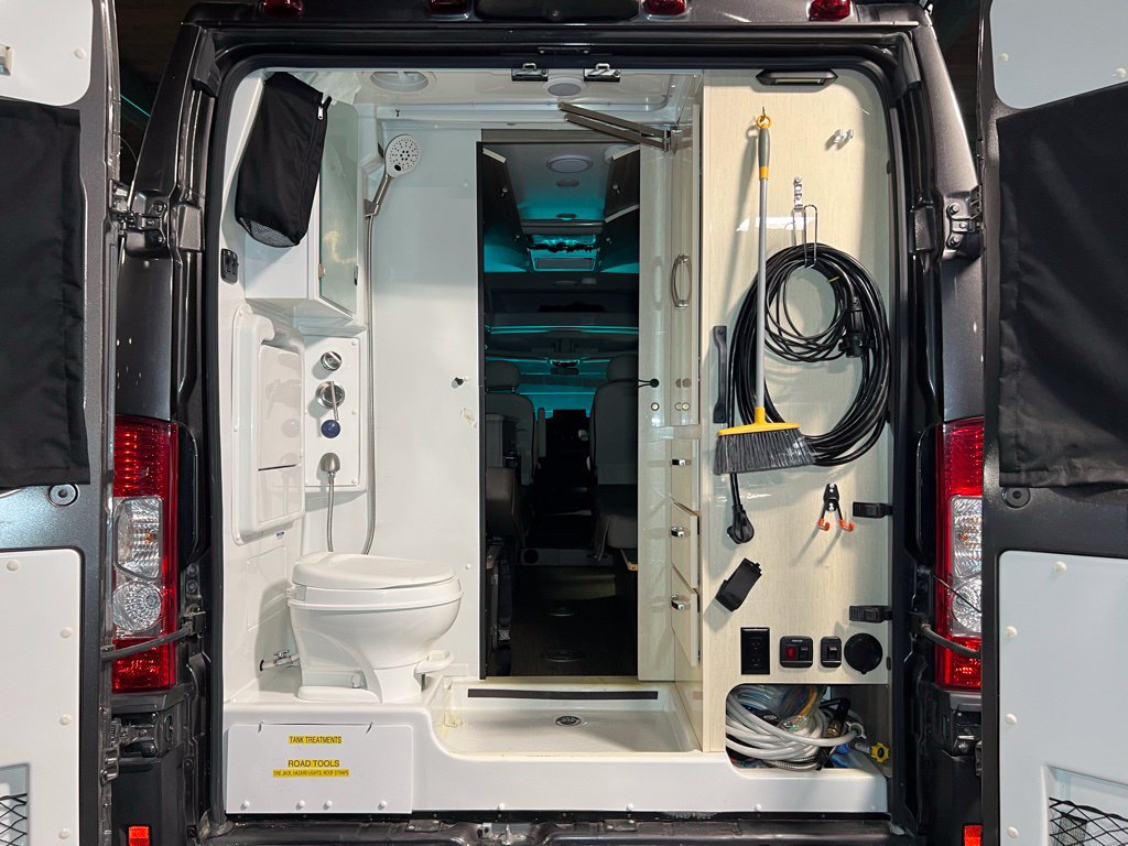 Used 2021 RAM ProMaster 3500 w/ Convenience Group FWD image 40