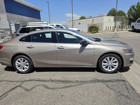 Used 2023 Chevrolet Malibu LT w/ Driver Confidence Package FWD image 8