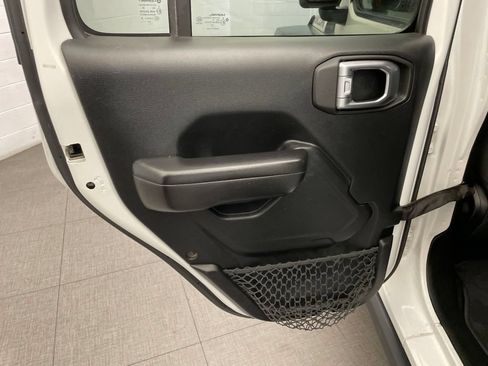 Used 2020 Jeep Wrangler Unlimited Rubicon AWD/4WD image 24