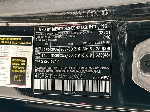 Used 2021 Mercedes-Benz GLE 350 4MATIC w/ Premium Package image 42